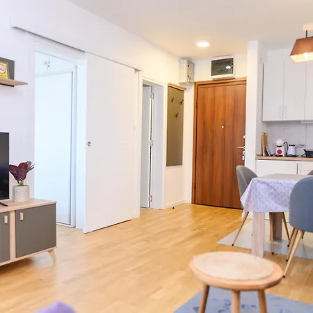 Viktor I Kasija Hill *