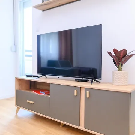 Viktor I Kasija Hill Apartment Soko Banja