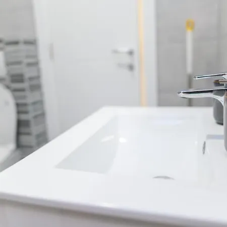 Apartament Viktor I Kasija Hill