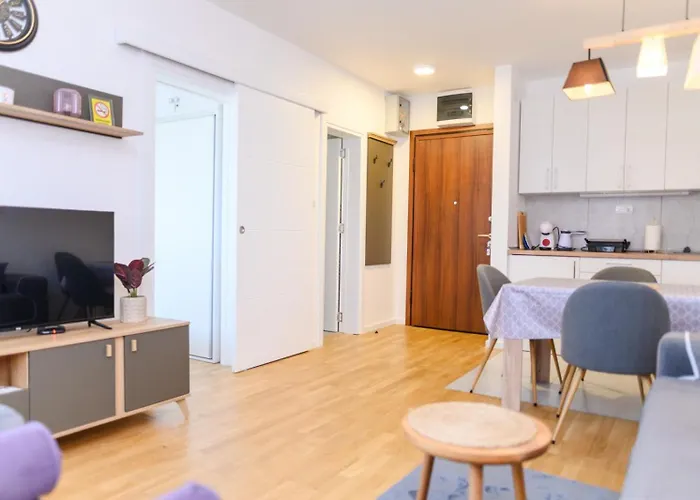 Viktor I Kasija Hill *