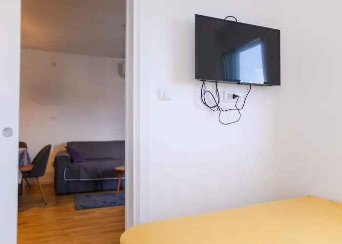 公寓 Viktor I Kasija Hill 索科矿泉村